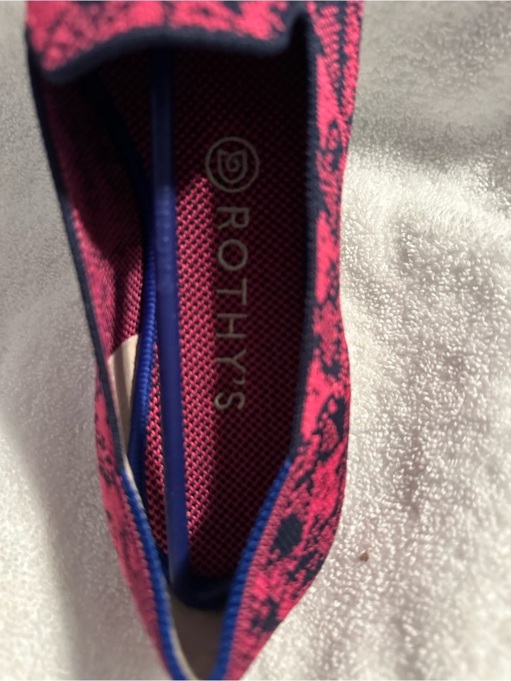 Rothy’s The Loafer Shoes- NIB- Fuchsia Navy
Snake Print- 9 - Picture 6 of 7